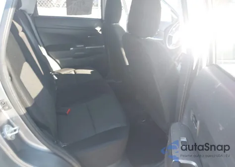 2020 Mitsubishi Outlander Sport 2.0 Se z USA, uszkodzony, nr VIN JA4AP4AU8LU010808